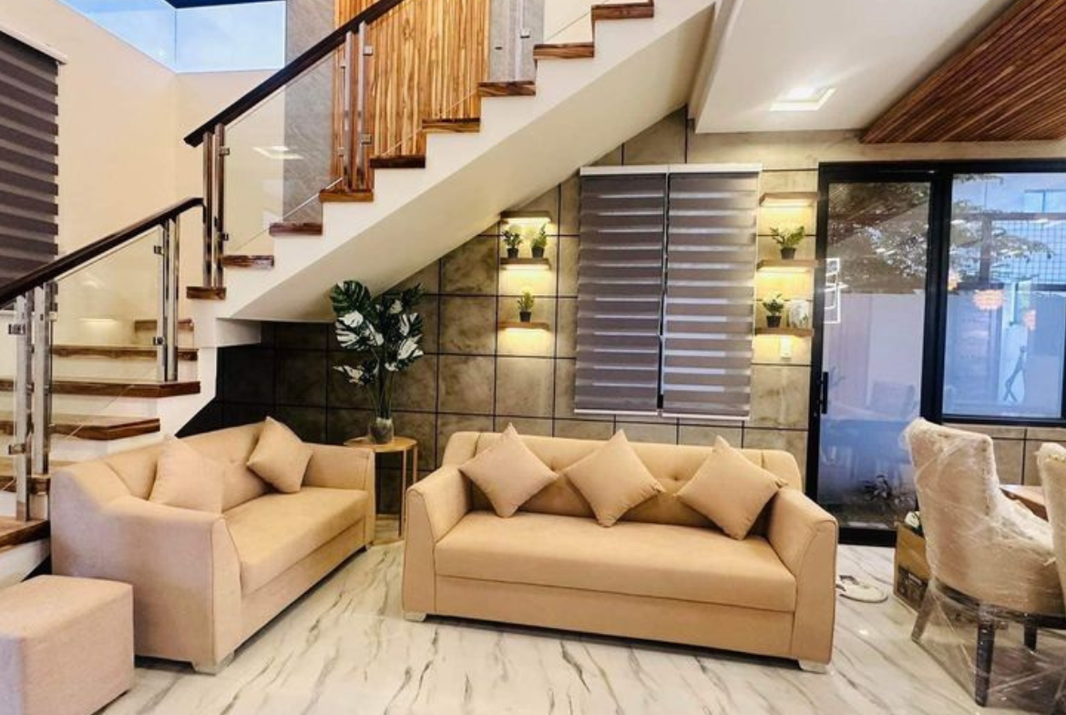 Luxurious High Ceiling Brand New House for Sale in Angeles City